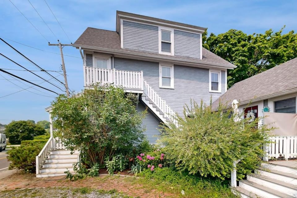 Property building, Day, Garden view