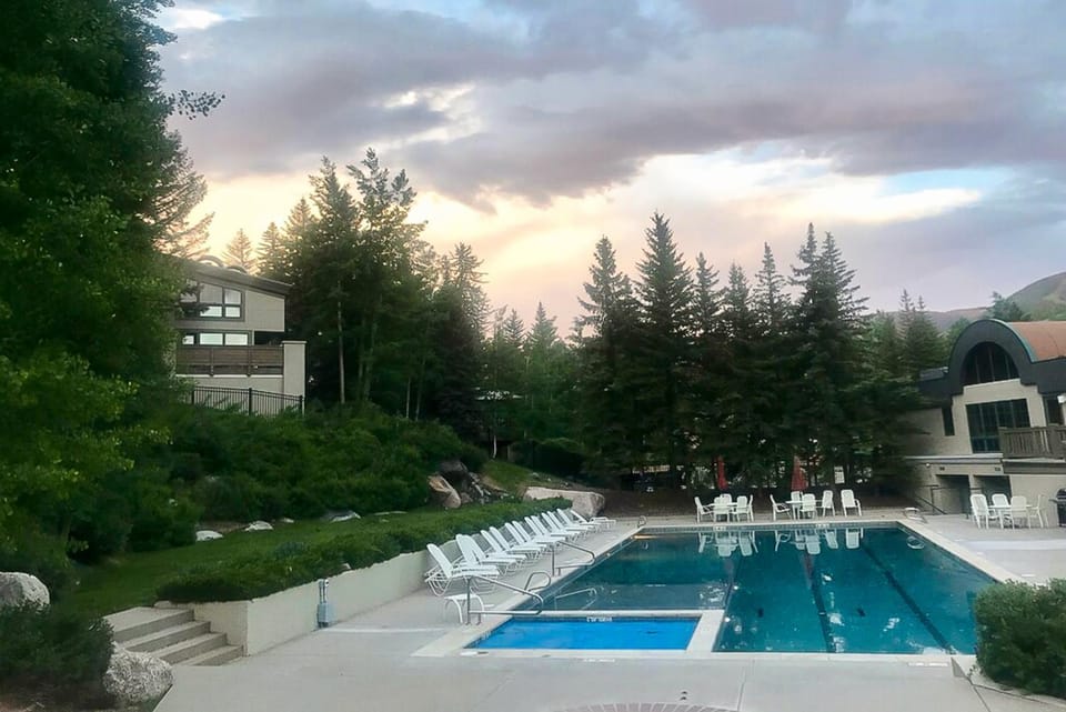 Red Sandstone Condo Unit 26 Apartment in Vail