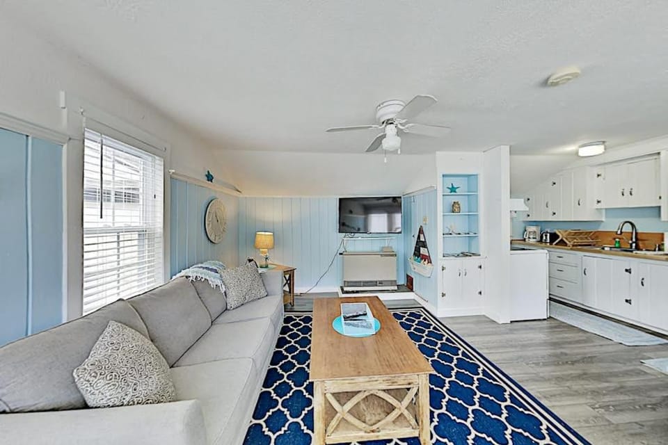 Old Orchard Cottage House in Old Orchard Beach