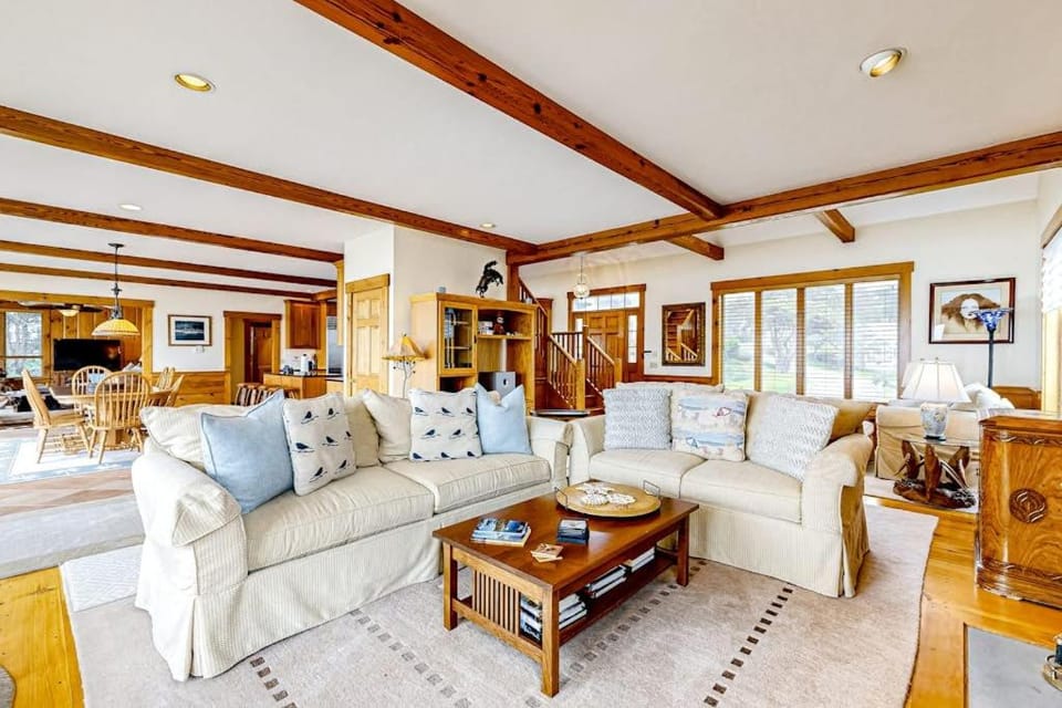 Cape Springs Cottage House in Harwich