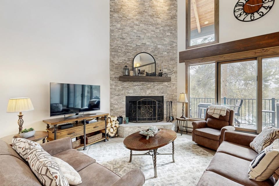 The Pines Condo Unit 2044 Apartment in Keystone