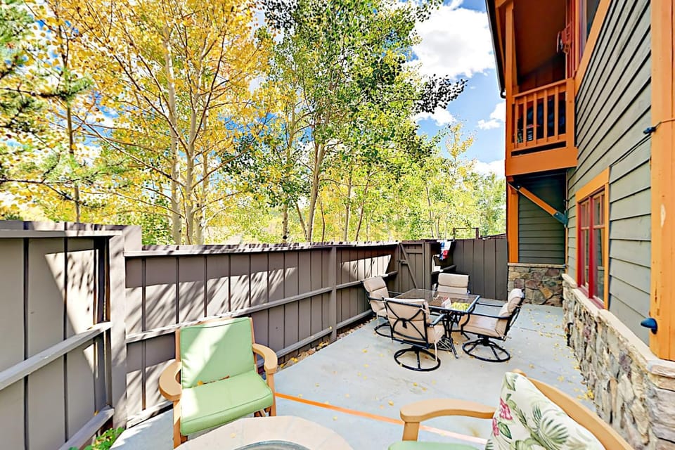 Buffalo Lodge Townhomes 1293 House in Wildernest