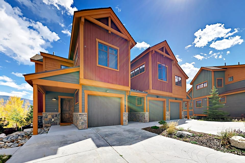 Buffalo Lodge Townhomes 1293 House in Wildernest