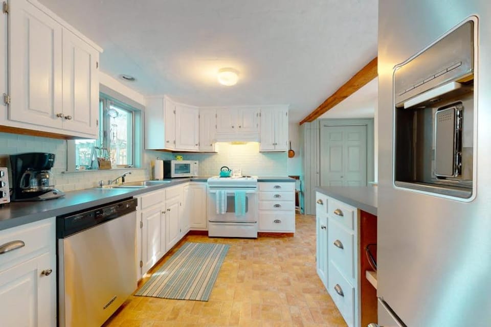 Salty Ridge Station House in Orleans