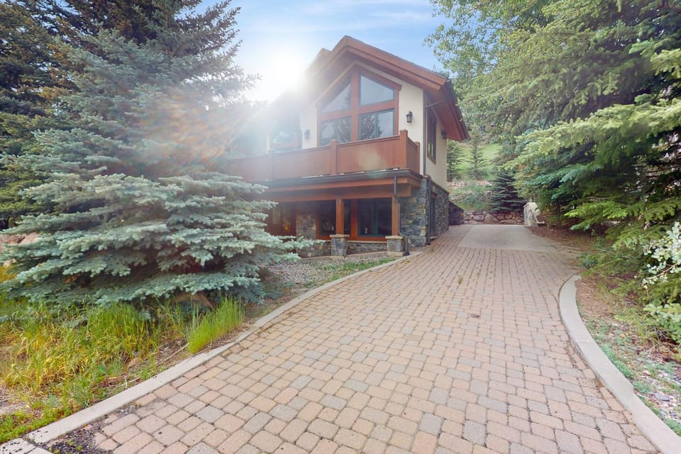 Mountain Flower House in Vail