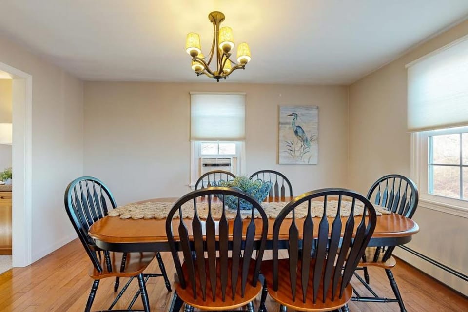 Oak Ridge Retreat House in Sagamore Beach