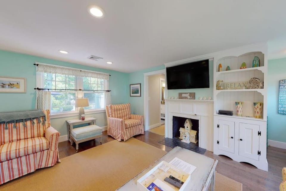 Cape River Retreat House in Centerville