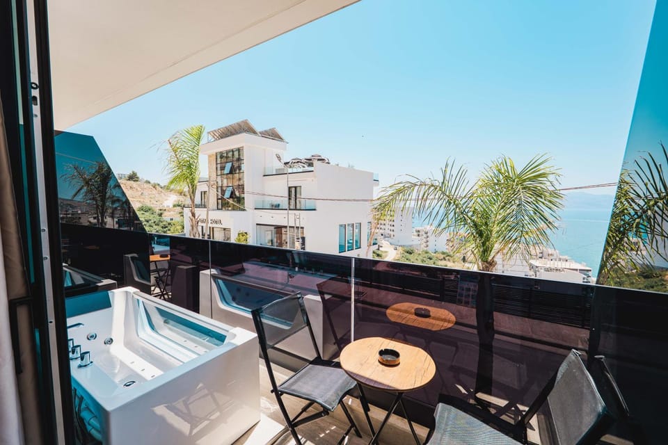 Day, Natural landscape, View (from property/room), Seating area, Sea view