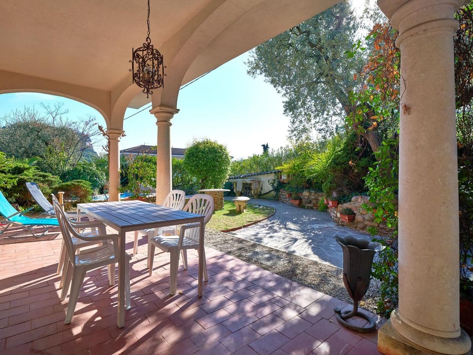 Patio, Garden