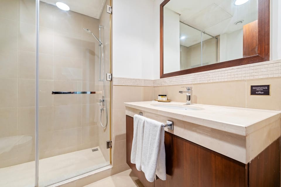 Luxury 2BR Skyline Sea View Direct Mall Metro Dining Shops City Walk Apartment in Dubai