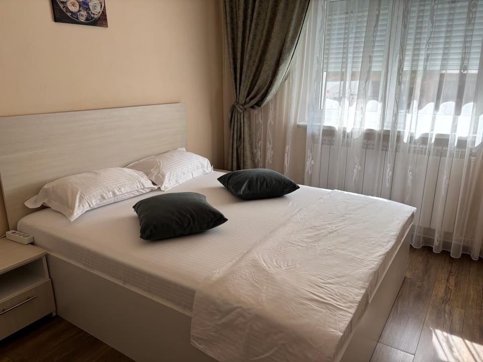 Garsoniera Lux Mioriței Apartment in Romania