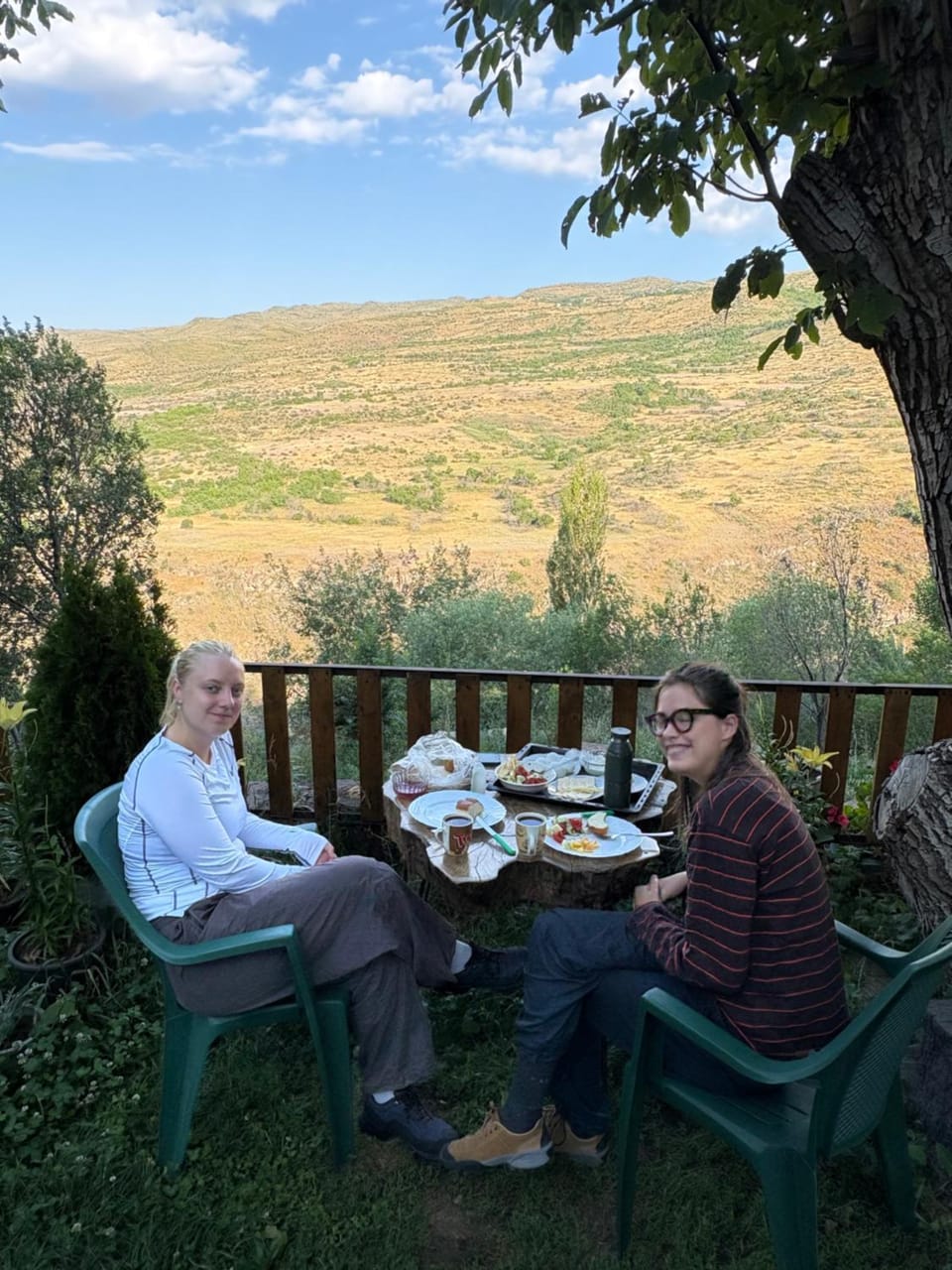 Old Byurakan Guest House Bed and Breakfast in Armenia