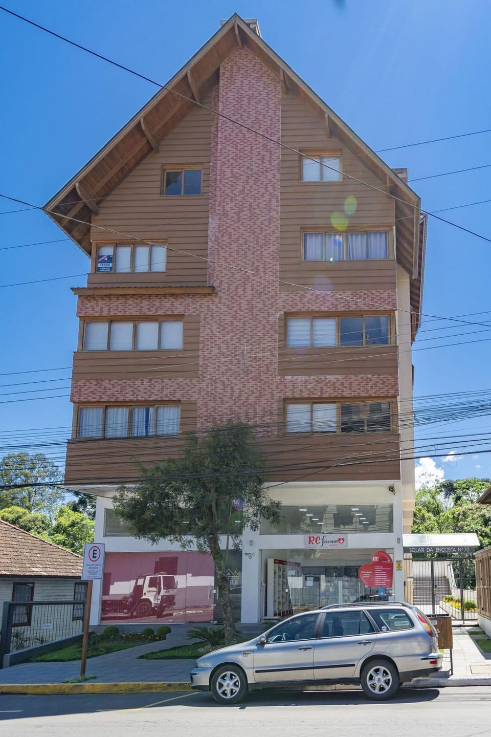 Rosa Edifício Solar da Encosta Apartment in Gramado