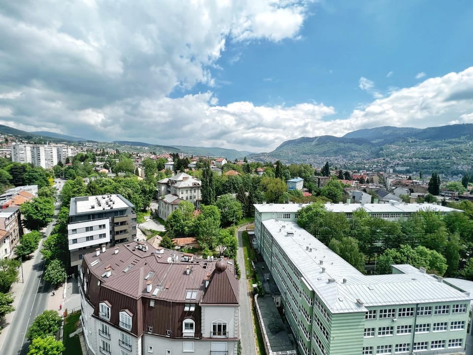 Neighbourhood, View (from property/room), View (from property/room), City view, Mountain view, Mountain view, Street view