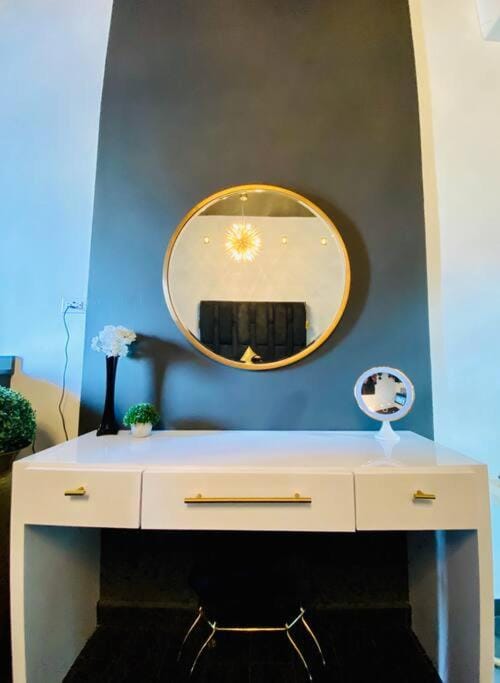 Pasavento - Modern Black Suite Apartment in Borinquen