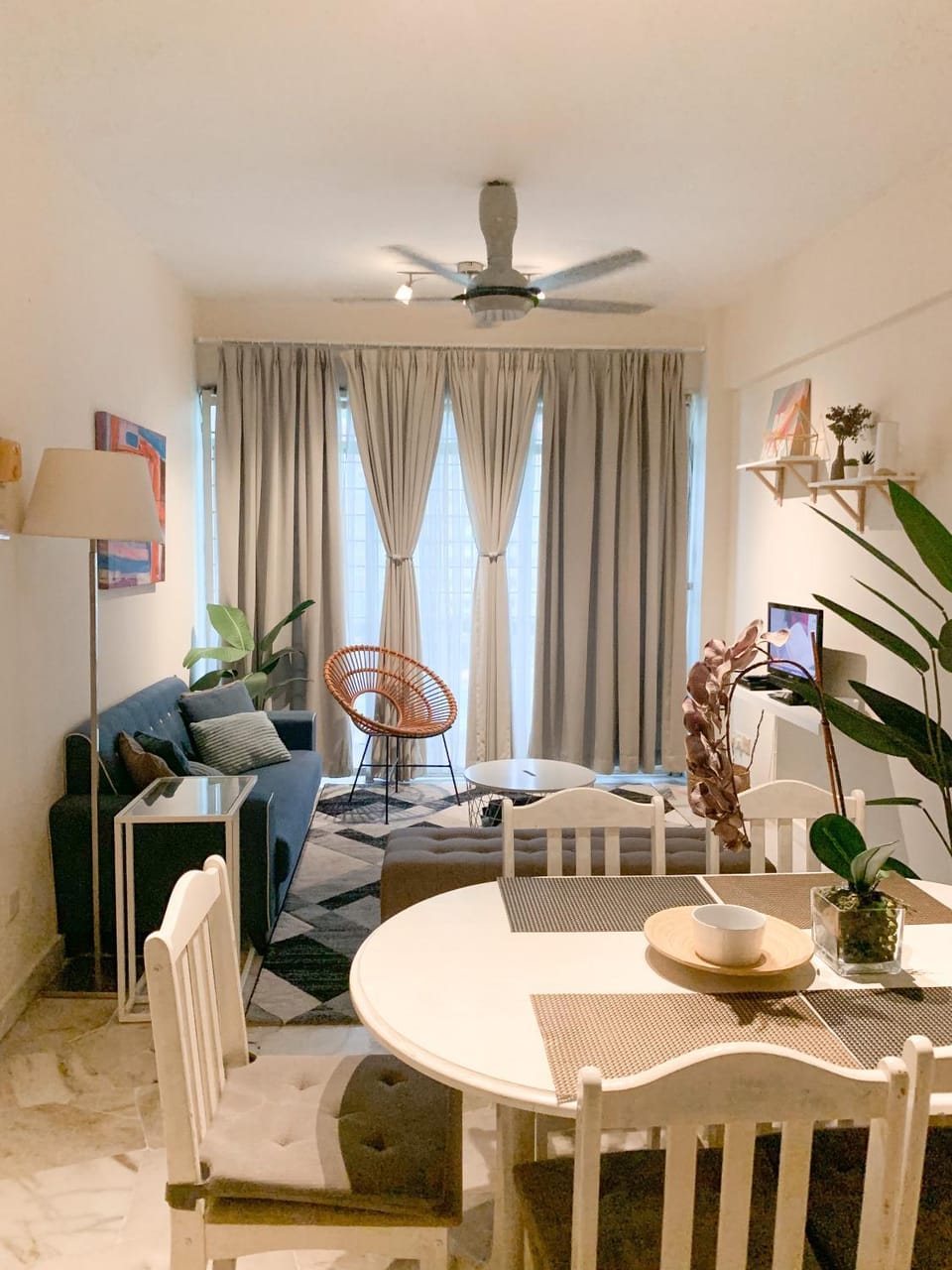 Living room, Dining area