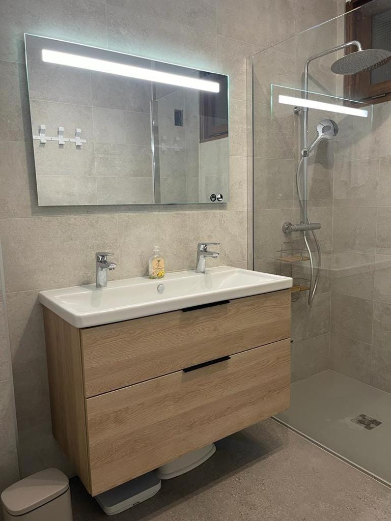 Shower, Bathroom