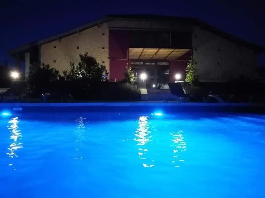 Swimming pool