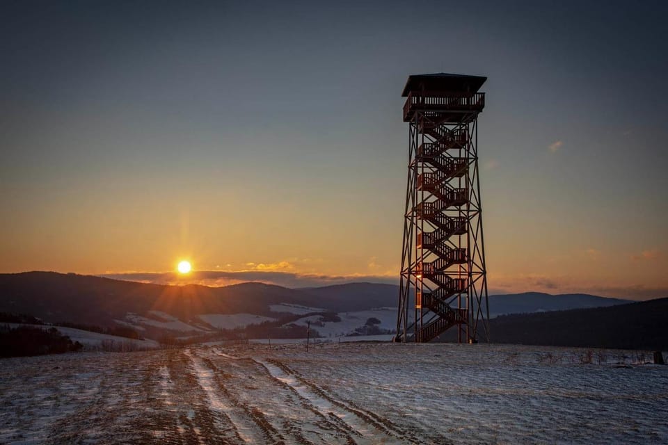 Nearby landmark, Natural landscape, Mountain view, Sunrise, Sunset