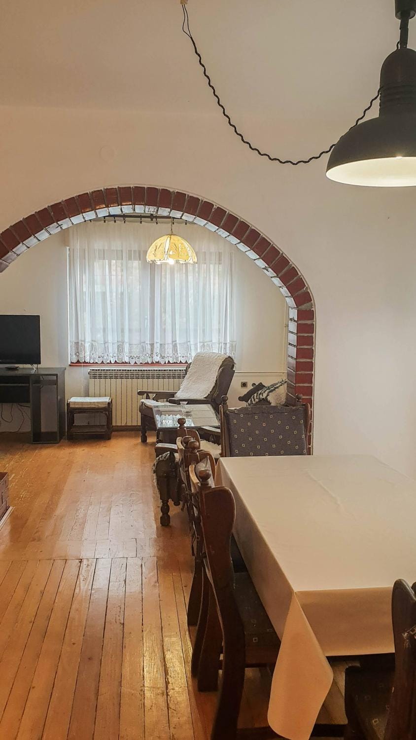 Living room, Dining area, hair dresser