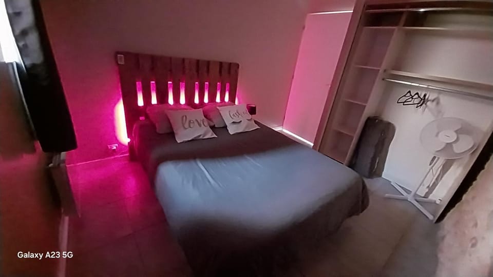 superbe appartement de 40m2 avec parking gratuit sur place Apartment in Bourgogne-Franche-Comté
