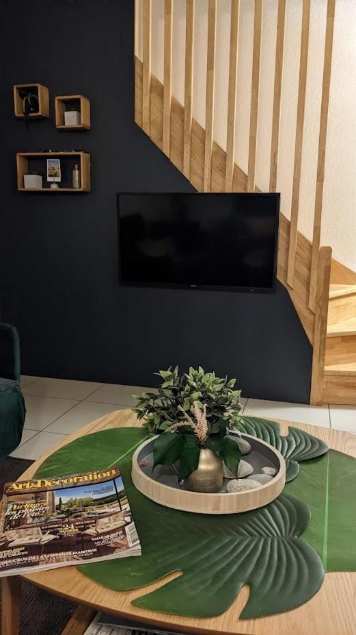 TV and multimedia, Living room