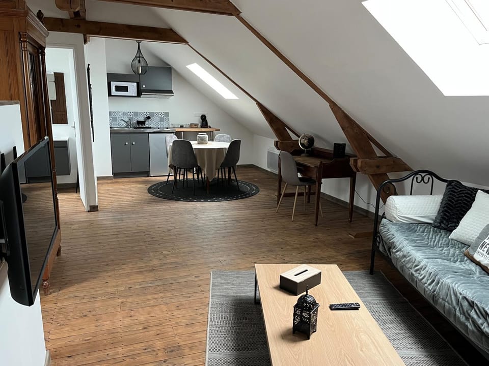 Living room, kitchen