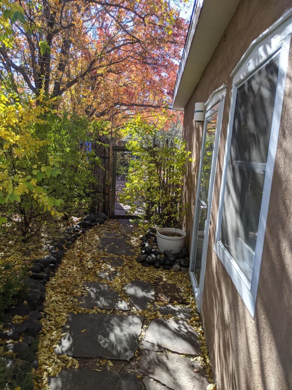 Studio apartment 15 minute walk to plaza Apartment in Santa Fe