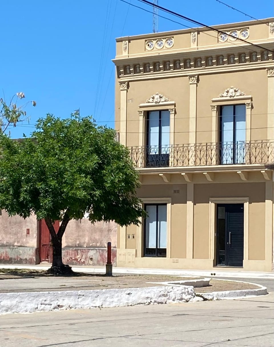 Property building, Facade/entrance