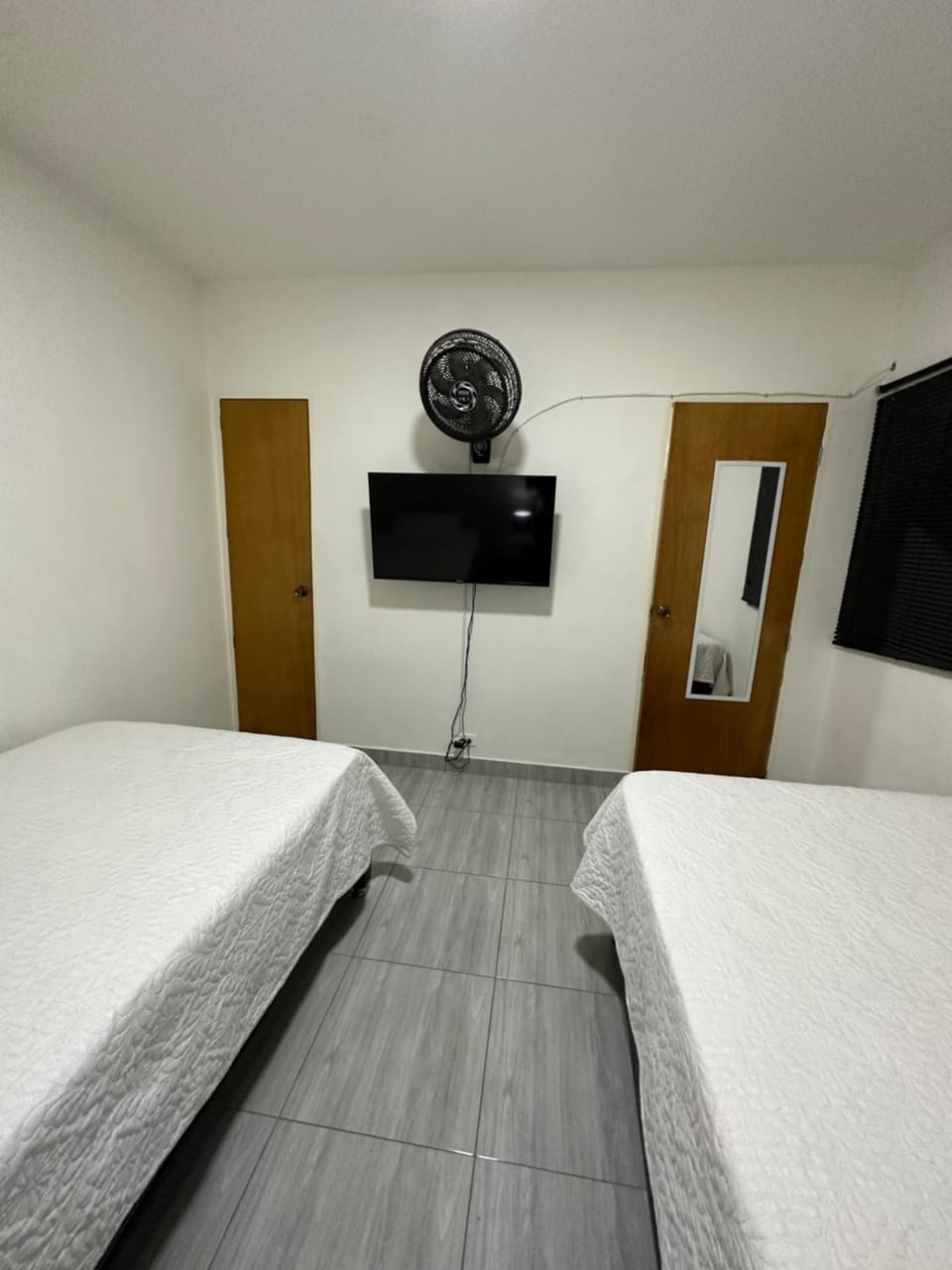 Aparta estudio amoblado 2 Medellin, San joaquin Apartment in Medellin