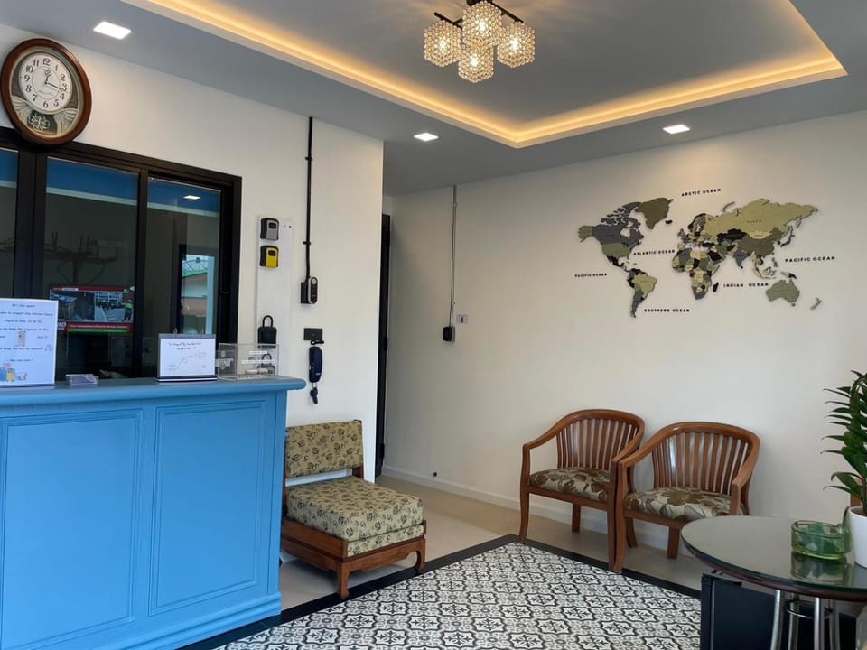 Airport one station hometel - Suvarnabhumi - SHA Extra Plus Hotel in Bangkok