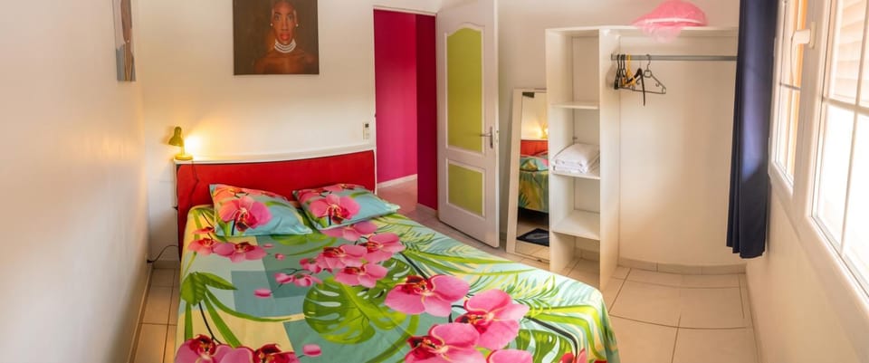 Appartement élégant à Sainte-Marie, jacuzzi, 76 m² Apartment in La Trinité