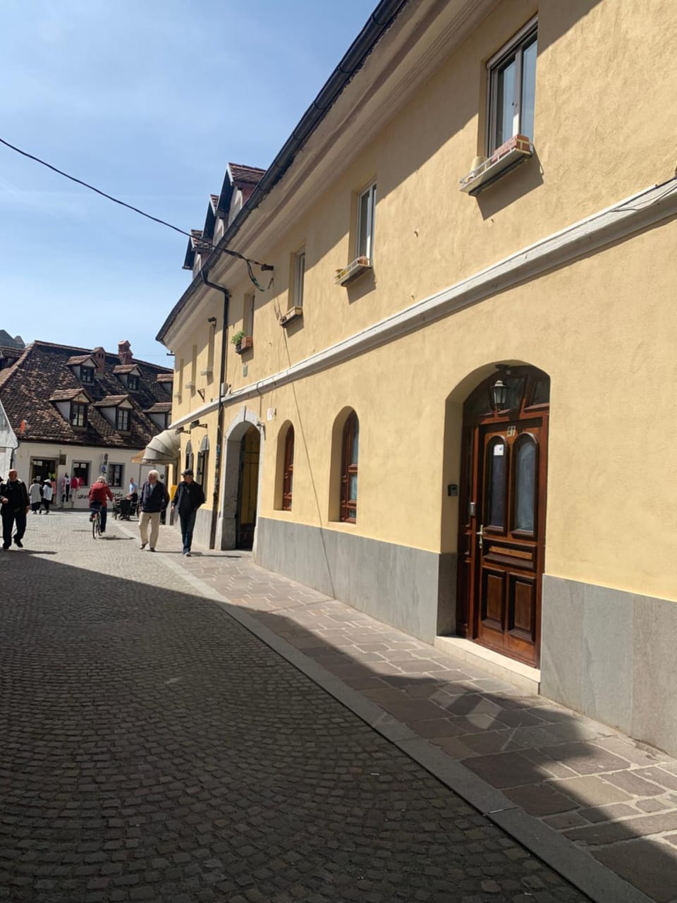 Facade/entrance, Street view