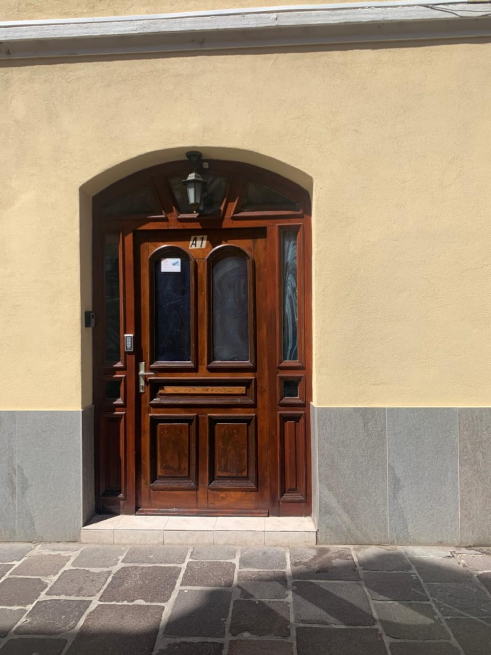 Facade/entrance