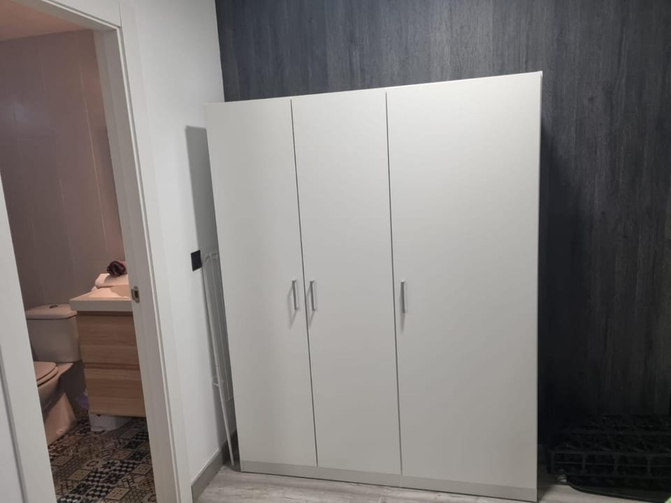 wardrobe
