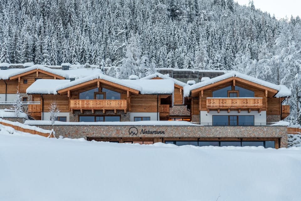 Property building, Winter