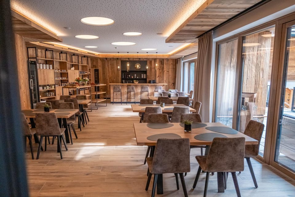 Meeting/conference room