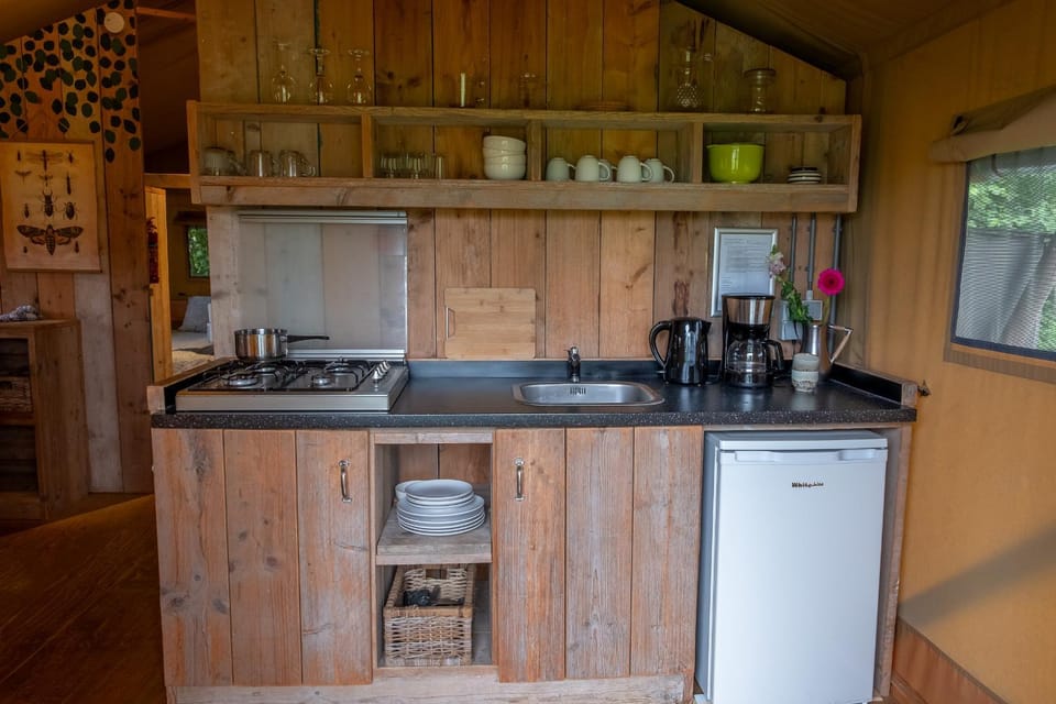 Hoeve Linnerveld XL Luxury tent in Limburg (province)