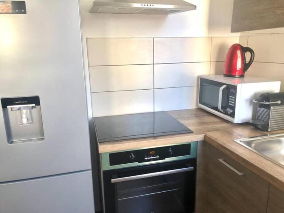 Coffee/tea facilities, Kitchen or kitchenette