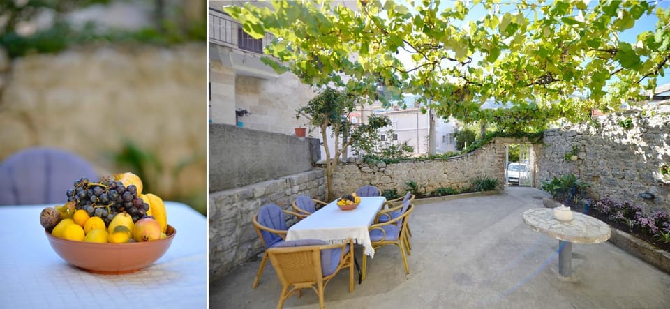 Stone house Dobrota,FREE PRIVATE PARKING House in Dobrota