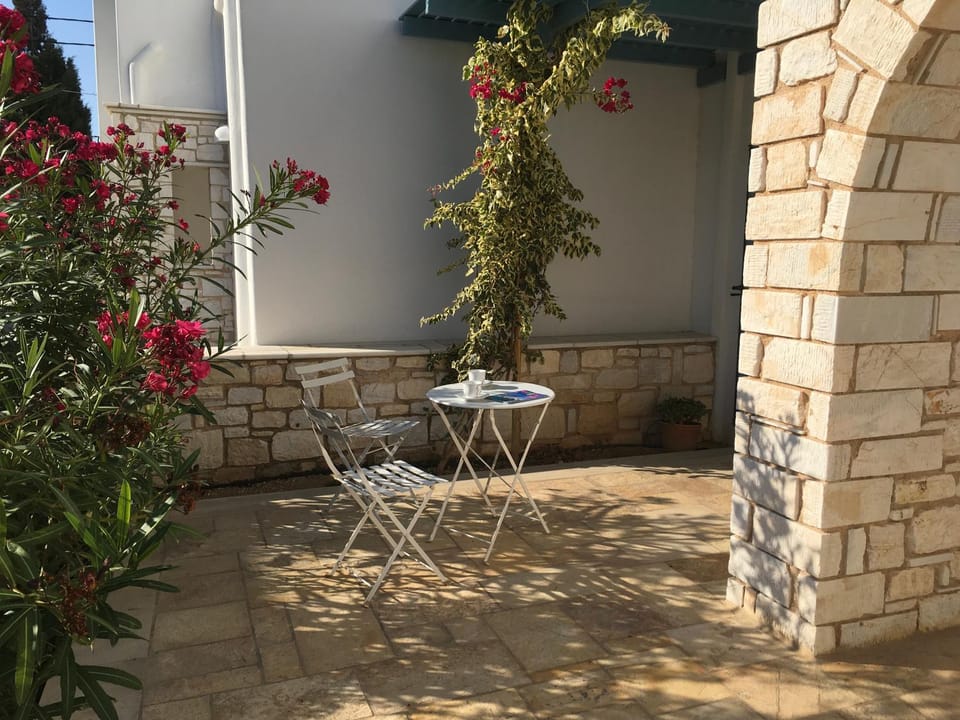 Patio, Balcony/Terrace