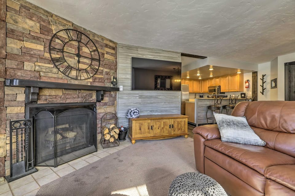 ‘The Bunk House’ - Ski-In/Ski-Out at Giant Steps! House in Brian Head
