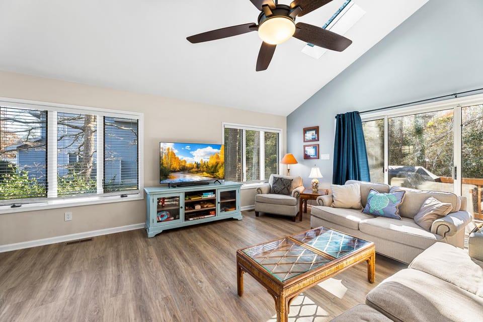 3 Mi to Bethany Beach! Dog-Friendly Family Getaway House in Ocean View