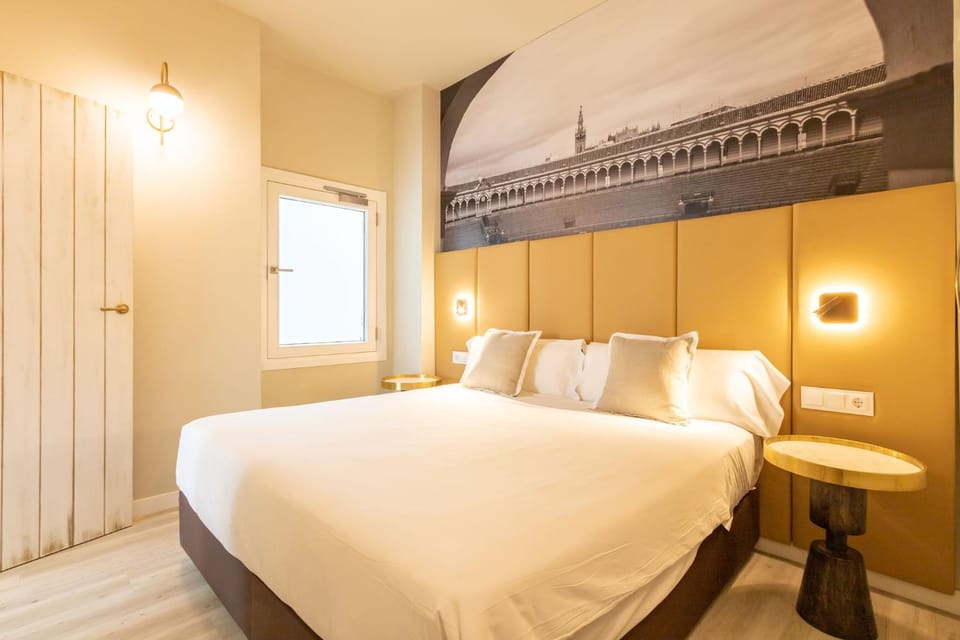 Harinas Central Apartments by Valcambre Apartment in Seville