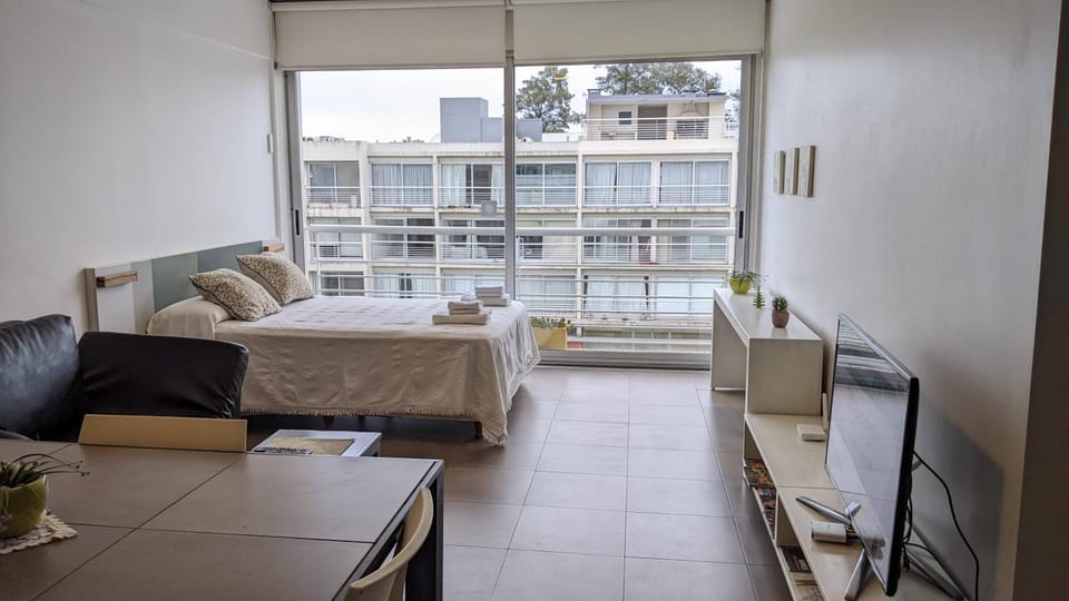 CONCORD PILAR"313 Almendros"50m2 en Suite -living y dormitorio- de 1 a 4 huéspedes Apartment in La Lonja