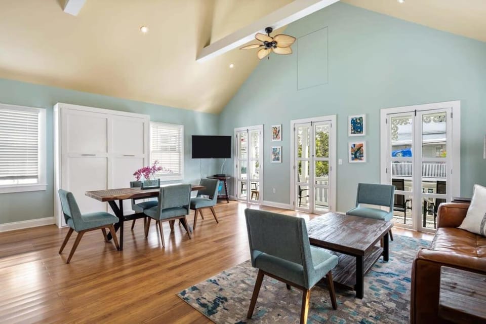 Sky Suite On Duval Apartment in Key West