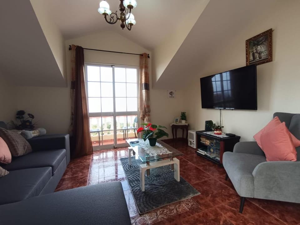 Charm Penthouse Ocean View Apartment in Madeira District