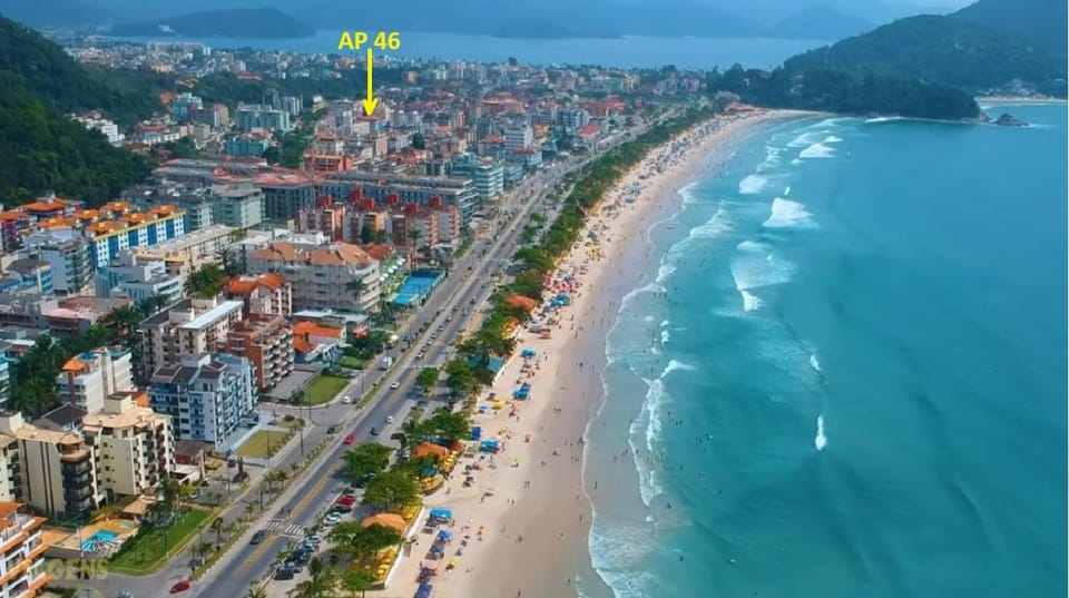 Neighbourhood, Bird's eye view