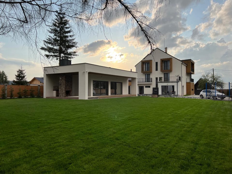 Property building, Inner courtyard view