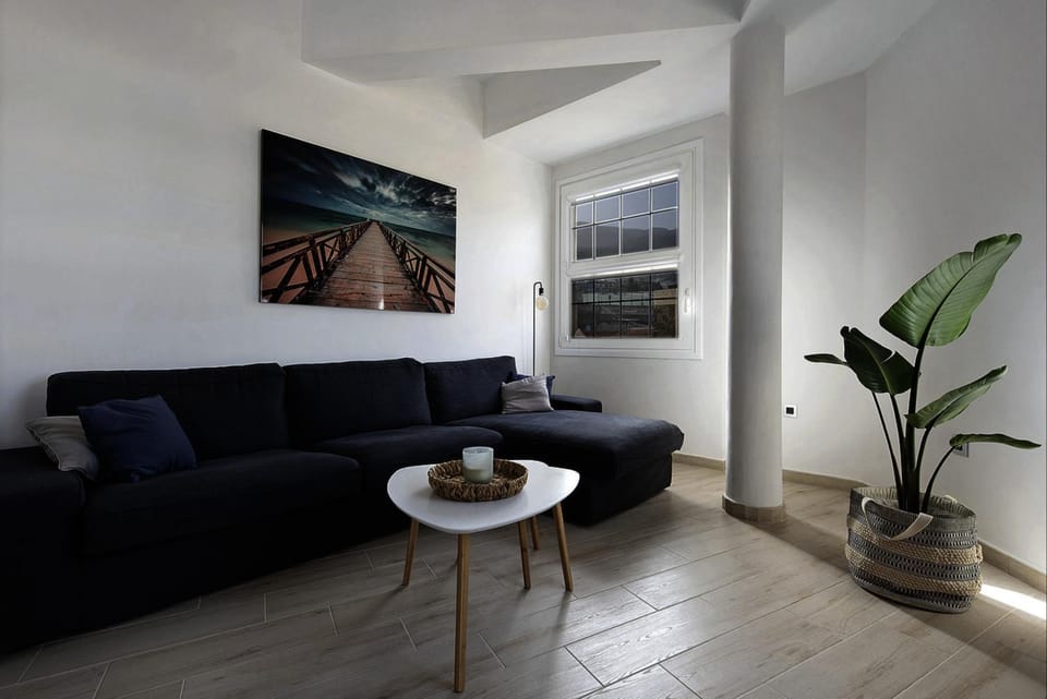 Living room, Lounge or bar